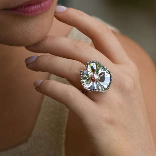 Corded Wire Sea Shell Sterling Silver Ring with Pearl
